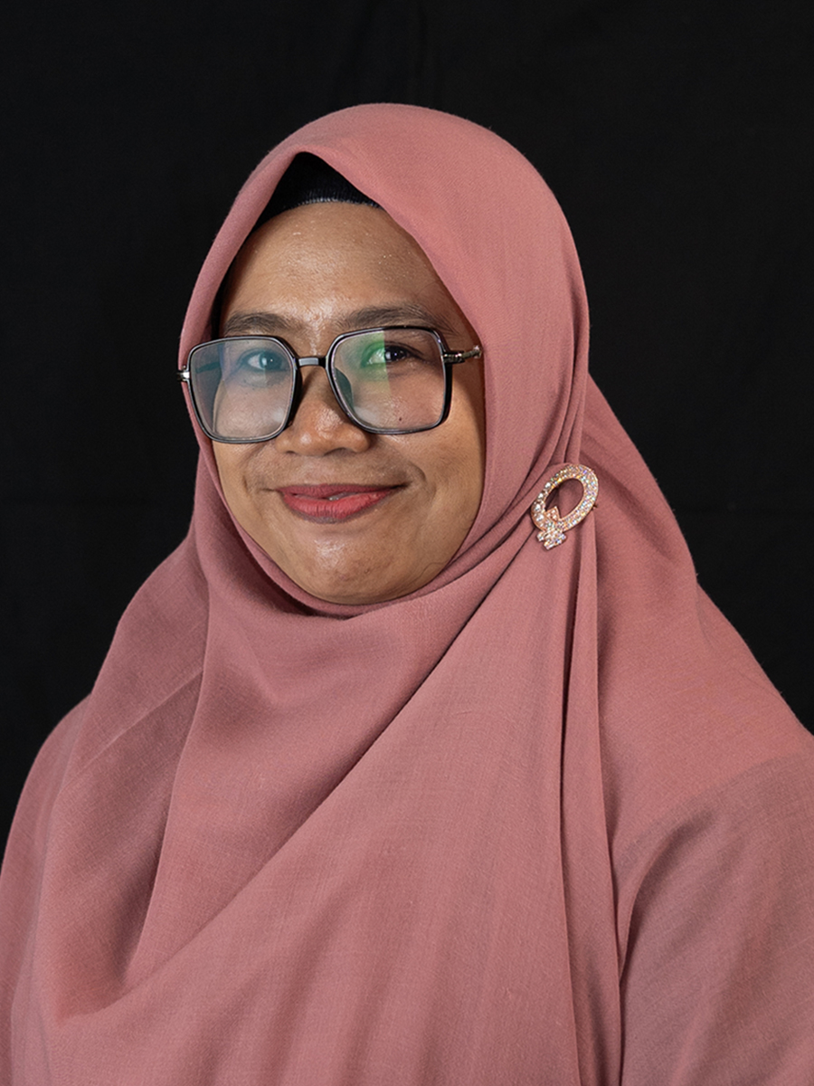 Selvi Afrida, M.PKim.jpg